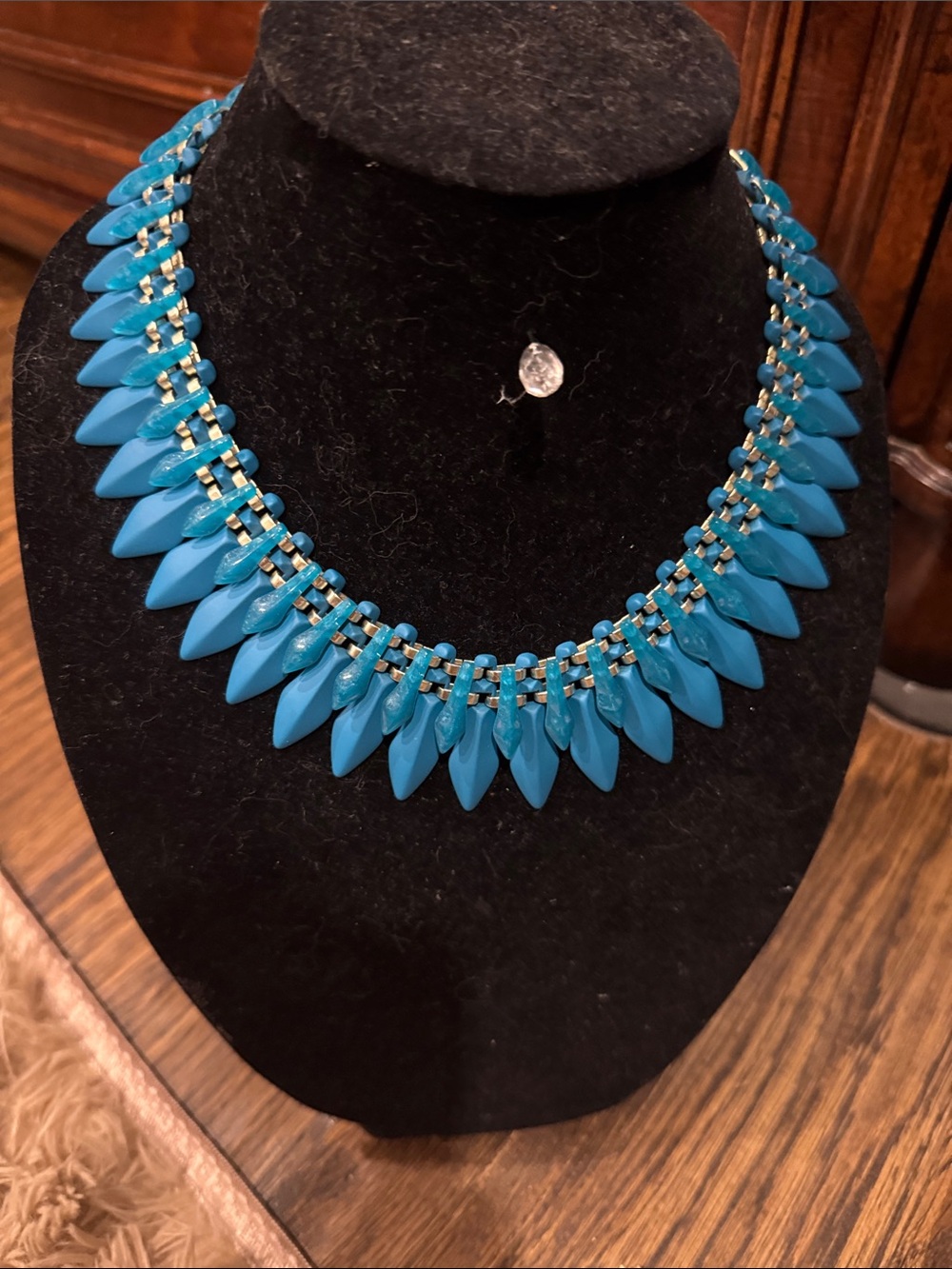 Kendra Scott Bright Turquoise Spike Bib Necklace